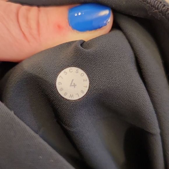 Lululemon On The Fly Skirt 21" GravityGreen Unlined Drawstring Pockets size 4! - Picture 8 of 13